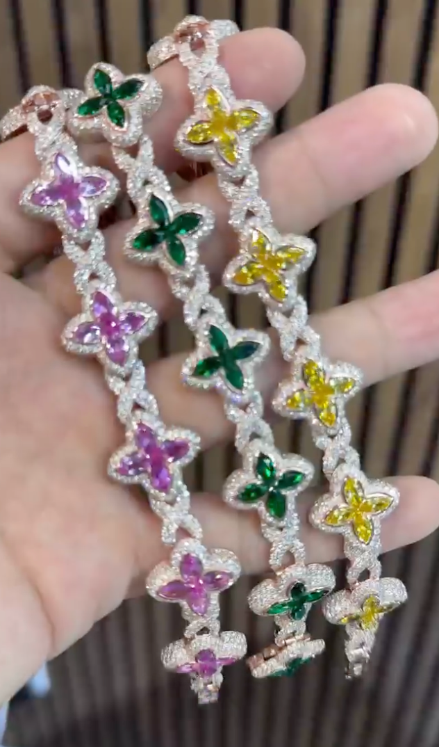 Moissanite Van Cleef Bracelet (Passes All Testers)