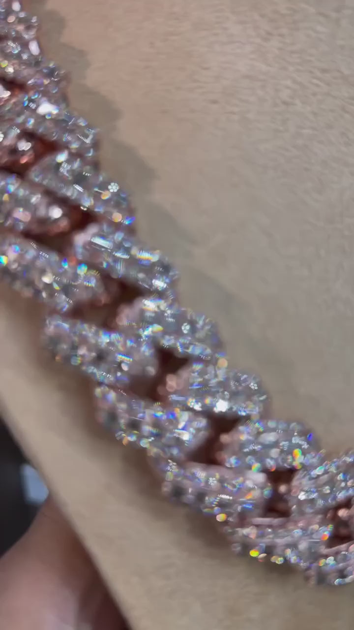 Moissanite Cuban Link (Passes All Testers)